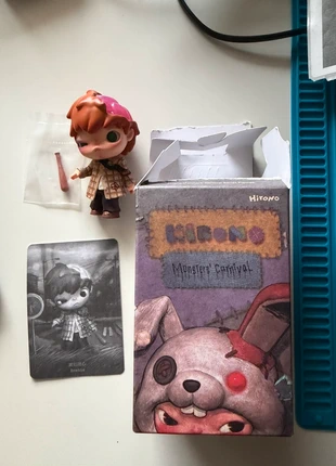 Hirono Monsters Carnival - Zombie, merk: POPMART, staat: Nieuw met prijskaartje, maat: Universeel, € 13,00, € 14,35 inclusief Kopersbescherming