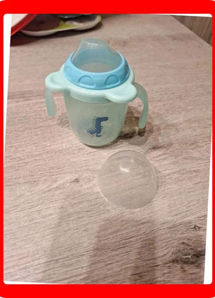 Gobelet à bec bleu pour garçon, condition: Very good, size: 12-18 months / 80 cm, €2.00, €2.80 includes Buyer Protection Pro