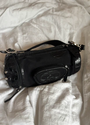 Schwarze Vintage Bowling Bag mit Kroko-Details & Mini-Fronttasche, marque: Vintage Dressing, état: Très bon état, 40,00 €, 42,70 € Protection acheteurs incluse