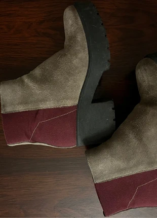 Pollini suède shoes, merk: Pollini, staat: Goed, maat: 37, € 15,00, € 16,45 inclusief Kopersbescherming