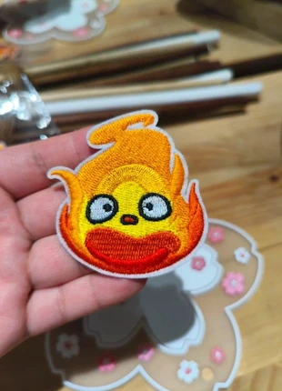 Parche Bordado Calcifer - Embroidered Patch ghibli, marque: Studio Ghibli, état: Neuf avec étiquette, 5,00 €, 5,95 € Protection acheteurs incluse