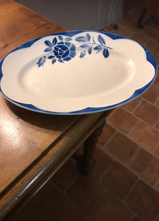 « Plat ovale Digoin Sarreguemines en faïence annees 1940-1950 »547, merk: Digoin Sarreguemines, staat: Heel goed, € 12,00, € 13,30 inclusief Kopersbescherming