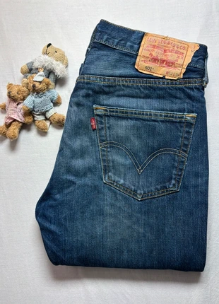 Jean Levis 501 - Coupe droite - 100% coton 🇺🇸, marke: Levi's, zustand: Sehr gut, größe: W32 | DE 48, 40,00 €, 42,70 € beinhaltet Vinted-Käuferschutz Pro