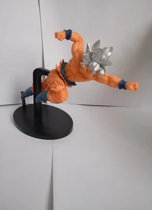 Figurine son Goku ultra instinct, brand: Bandai Namco, condition: Very good, size: Preemie, up to 44cm, €15.00, €16.45 includes Buyer Protection