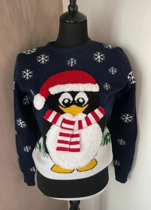 Pull de Noël pingouin XS bleu marine snowflakes trees christmas jumper, marke: Noël, zustand: Sehr gut, größe: XS / 34 / 6, 14,95 €, 16,40 € beinhaltet Vinted-Käuferschutz Pro