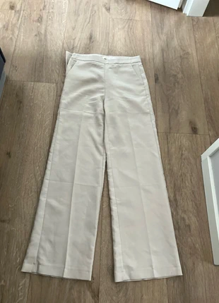 Mooie beige pantalon, marque: Luxury, état: Très bon état, taille: S / 36 / 8, 6,00 €, 7,00 € Protection acheteurs incluse