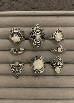 Lot 8 bagues, état: Très bon état, taille: 18,1 mm, 4,25 €, 5,16 € Protection acheteurs (Pro) incluse