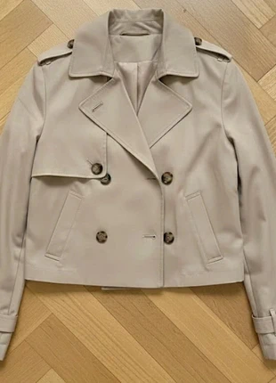 Blouson court beige double boutonnage, esprit trench, marca: LOOK, estado: Muy bueno, tamaño: S / 36 / 8, 41,90 €, 44,70 € Protección al comprador incluida