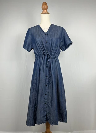 Robe bleu effet jean manches courtes, cintré à la taille, casual chic - Convient taille L (40), marque: Inconnu, état: Très bon état, taille: L / 40 / 12, 12,00 €, 13,30 € Protection acheteurs incluse