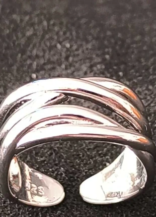 Anillo ajustable, brand: Local, condizioni: Nuovo senza cartellino, taglia: Regolabile, €9.00, €10.15 include la Protezione acquisti