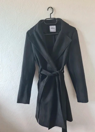 Veste noire, marque: Gémo, état: Très bon état, taille: S / 36 / 8, 5,00 €, 5,95 € Protection acheteurs incluse