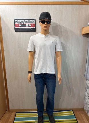 Magnifique polo t-shirt col rond Ralph Lauren bleu taille M . #27, marque: Ralph Lauren, état: Bon état, taille: M, 10,00 €, 11,20 € Protection acheteurs (Pro) incluse