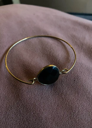 Mooie armband met onyx vintage, merk: NO LABEL, staat: Heel goed, € 10,00, € 11,20 inclusief Kopersbescherming