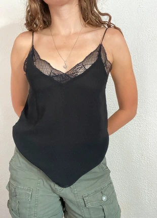 Basic sheer lace top, marque: Zara, état: Très bon état, taille: XS / 34 / 6, 2,00 €, 2,80 € Protection acheteurs incluse