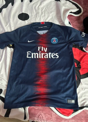 Maillot Psg, brand: Nike, condizioni: Ottime, taglia: XL, €20.00, €21.70 include la Protezione acquisti