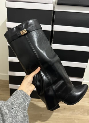 Bottes hautes noires mode tendance hiver 2025 2026, brand: Boutique Parisienne, condition: New with tags, size: 39, €38.00, €40.60 includes Buyer Protection