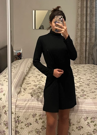 Vestito nero - dolcevita - Zara - S, brand: Zara, condizioni: Ottime, taglia: S / IT 40 / EU 36, €9.00, €10.15 include la Protezione acquisti