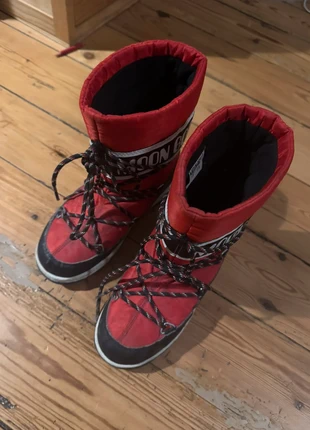 Moon boots, marque: Moon Boot, état: Très bon état, taille: 34, 25,00 €, 26,95 € Protection acheteurs incluse