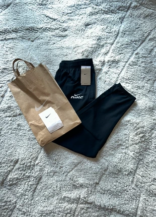 Bas Nike Running Neuf et Authentique, marque: Nike, état: Neuf avec étiquette, taille: M, 59,99 €, 63,69 € Protection acheteurs incluse