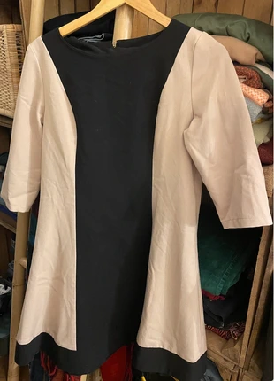 Saks 5th Avenue retro dress 42, marque: 5th Avenue, état: Très bon état, taille: XL / 42 / 14, 22,00 €, 23,80 € Protection acheteurs incluse