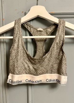 Calvin Klein lounge bra top patterned, merk: Calvin Klein, staat: Nieuw zonder prijskaartje, maat: S, € 7,50, € 8,58 inclusief Kopersbescherming