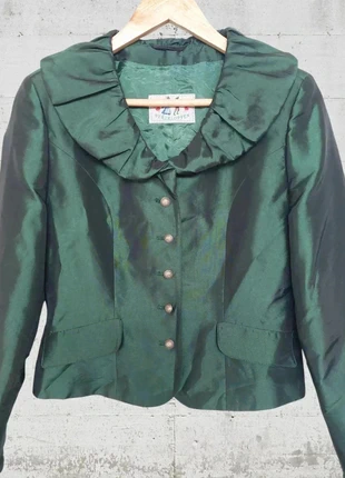 Veste/Boléro Herzklopfen vert émeraude brillant Style Tyrolien élégant, marke: Herzklopfen, zustand: Neu, mit Etikett, größe: S / 36 / 8, 44,00 €, 46,90 € beinhaltet Vinted-Käuferschutz Pro