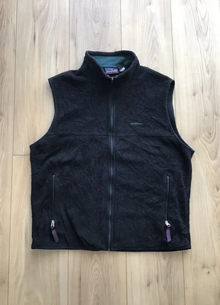 Veste polaire sans manches Patagonia Synchilla noire femmes , taille L, bon état, merk: Patagonia, staat: Goed, maat: L / 40 / 12, € 30,00, € 32,20 inclusief Kopersbescherming Pro