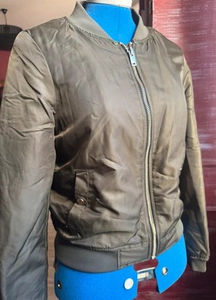 Veste bombers Pinkie – couleur kaki, marca: Pinkie, estado: Muito bom, tamanho: S / 36 / 8, €13.00, €14.35 inclui Proteção do Comprador