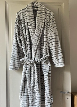 Robe de chambre, état: Neuf sans étiquette, taille: XL / 42 / 14, 8,00 €, 9,10 € Protection acheteurs incluse