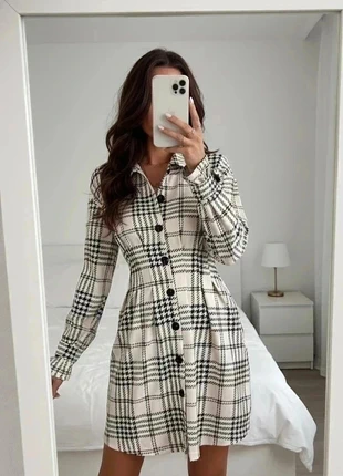 Robe à carreaux manches longues, brand: nevice Paris, condizioni: Ottime, taglia: S / IT 40 / EU 36, €50.00, €53.20 include la Protezione acquisti