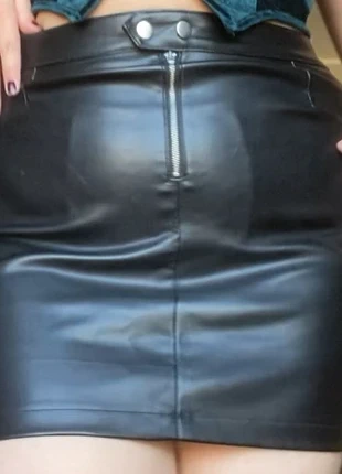 Leather skirt, marque: Stay, état: Très bon état, taille: L / 40 / 12, 8,00 €, 9,10 € Protection acheteurs incluse