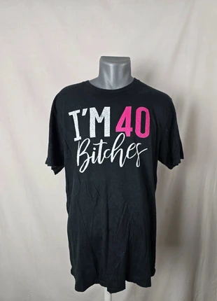 Tshirt imprimé I am 40 XL noir, brand: Vintage Dressing, condizioni: Ottime, taglia: XL / IT 46 / EU 42, €9.00, €10.15 include la Protezione acquisti