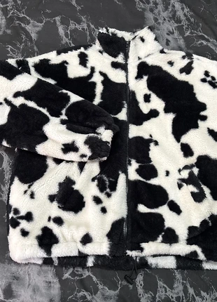 Chaqueta pelo estampado vaca, marque: Aliexpress, état: Très bon état, taille: S / 36 / 8, 10,00 €, 11,20 € Protection acheteurs incluse