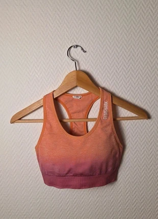 Brassière à coques gymshark taille XS couleur abricot ombré rose, marke: Gymshark, zustand: Sehr gut, größe: XS, 14,00 €, 15,40 € beinhaltet Vinted-Käuferschutz Pro