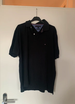 Polo van Tommy Hilfiger, merk: Tommy Hilfiger, staat: Goed, maat: XL, € 4,50, € 5,43 inclusief Kopersbescherming