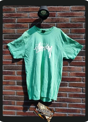 T-shirt oversize Stussy/ logo floqué Vert / Blanc - L, marca: Stüssy, estado: Bueno, tamaño: L, 15,00 €, 16,45 € Protección al comprador Pro incluida