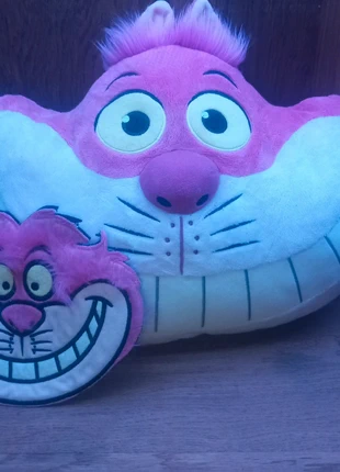Coussin Sheshire, marque: Disneyland Paris, état: Très bon état, taille: 12-18 mois / 80 cm, 5,00 €, 5,95 € Protection acheteurs incluse