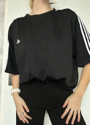 Vintage Adidas Black 3-Stripes Training Shirt 2XL, merk: adidas, staat: Heel goed, maat: XXL, € 14,95, € 16,40 inclusief Kopersbescherming