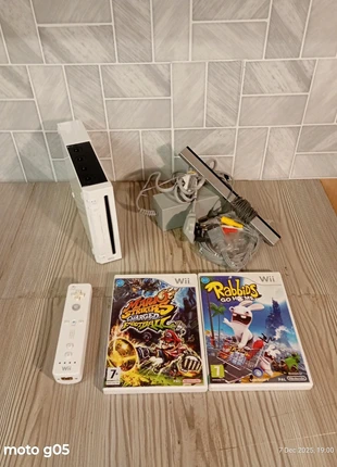 Nintendo Wii Bundle, brand: Nintendo, condition: Very good, £35.00, £37.45 includes Buyer Protection