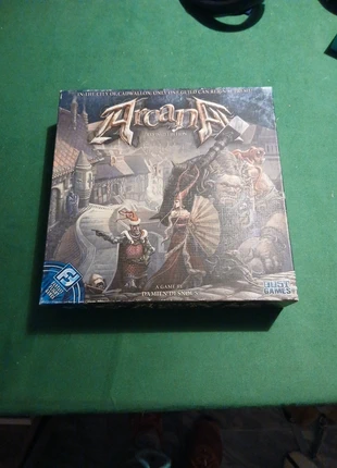 ARCANA,revised edition, marca: FANTASY FLIGHT GAMES, estado: Muy bueno, 15,00 €, 16,45 € Protección al comprador incluida