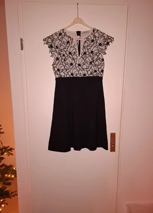 Net jurkje, marque: suncoo, état: Très bon état, taille: M / 38 / 10, 5,00 €, 5,95 € Protection acheteurs incluse