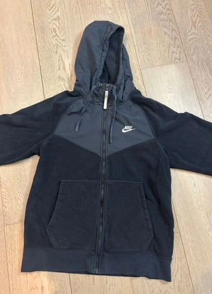 Nike Sweat-shirt À capuche Noir Taille S, marque: Nike, état: Neuf sans étiquette, taille: S, 20,00 €, 21,70 € Protection acheteurs incluse