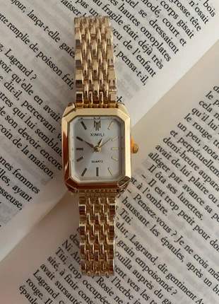 Montre à quartz pour femme blanche et dorée, marca: Quartz, estado: Novo com etiquetas, tamanho: Tamanho único, €7.00, €8.05 inclui Proteção do Comprador