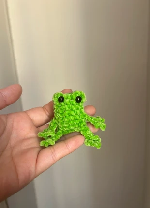 Peluche grenouille vert crochet porte clef, brand: crochet, condition: Very good, size: One size, €3.00, €3.85 includes Buyer Protection