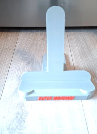 Présentoir pour console nintendo snes, marque: Nintendo, état: Neuf avec étiquette, 8,00 €, 9,10 € Protection acheteurs incluse