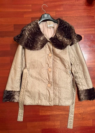 giacca trapuntata beige con pelliccia sintetica marrone, marca: Cannella, estado: Muito bom, tamanho: L / 40 / 12, €15.00, €16.45 inclui Proteção do Comprador