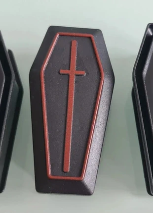 Boîte cercueil noire à croix rouge – mini écrin gothique 7x3 cm pour bague ou bijou, marque: Boite cercueil, état: Neuf avec étiquette, 5,90 €, 6,90 € Protection acheteurs (Pro) incluse