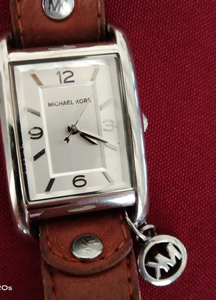 Montre Michael Kors impeccable, marque: Michael Kors, état: Très bon état, taille: Taille unique, 20,00 €, 21,70 € Protection acheteurs incluse