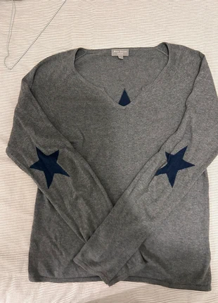 Pull fin gris étoile dans le dos, marque: Marie Sixtine, état: Très bon état, taille: L / 40 / 12, 15,00 €, 16,45 € Protection acheteurs incluse