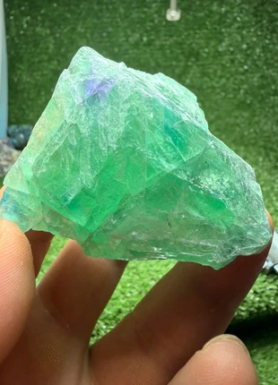 Mineral de fluorita en bruto, marque: Nature, état: Neuf sans étiquette, 3,00 €, 3,85 € Protection acheteurs incluse